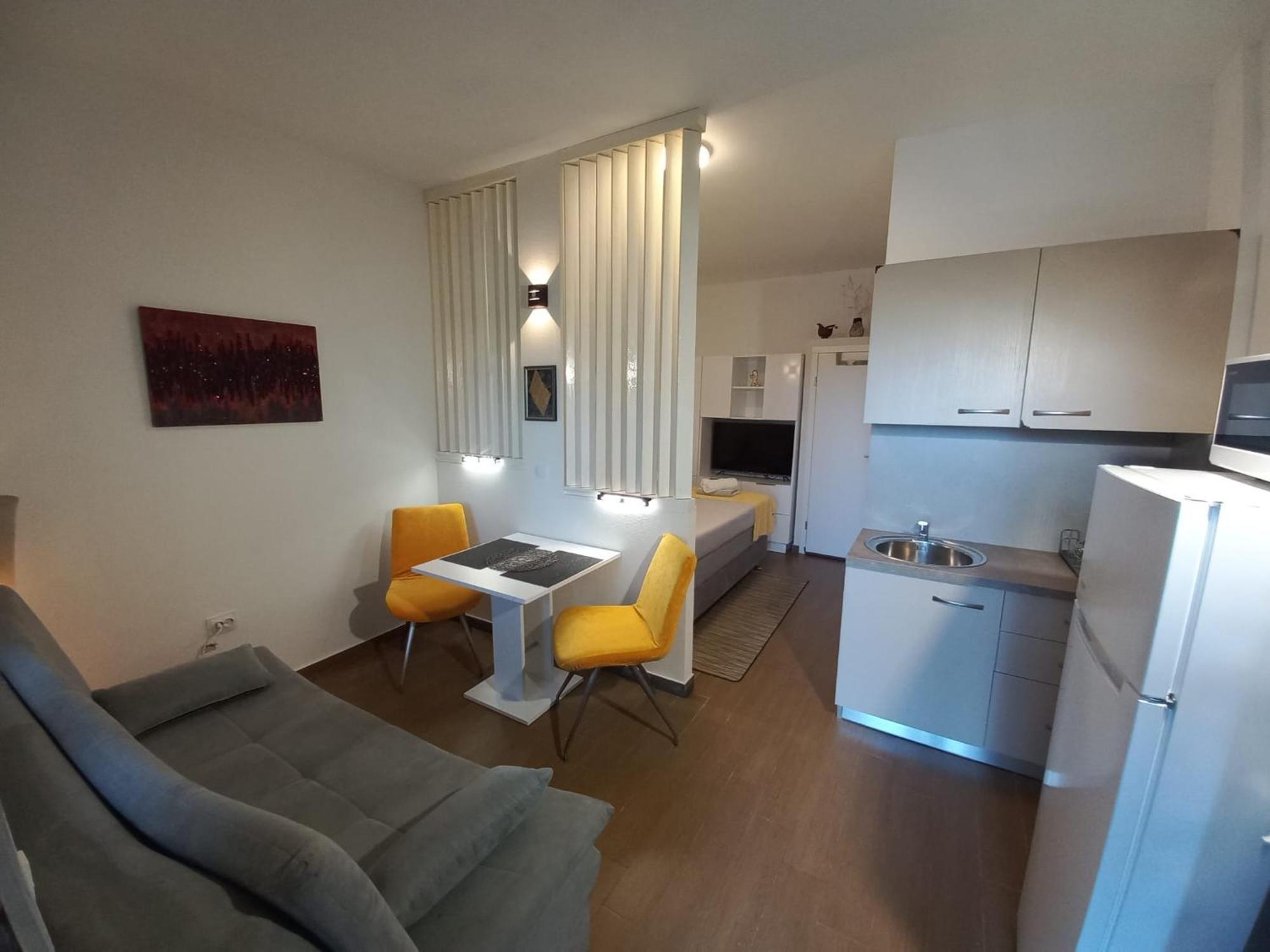 Studio Apartment With Pool بولا المظهر الخارجي الصورة